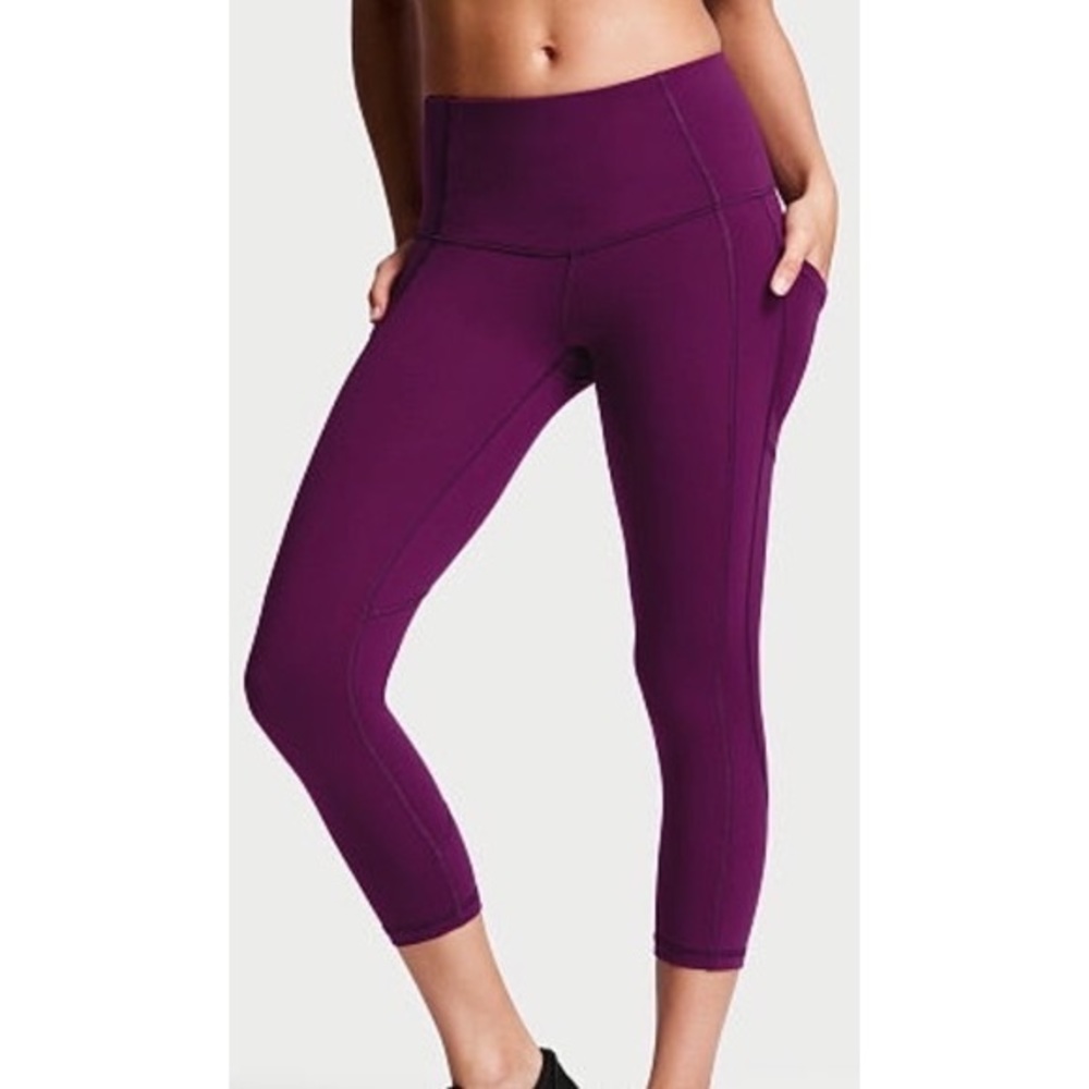 Victoria's Secret Sport Mess Pocket Capri Cropped Leggings